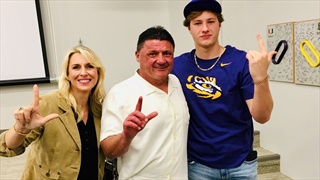Tight end Jonathan Odom "Great visit" to LSU