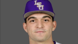Nick Storz to concentrate on football, ends LSU baseball career