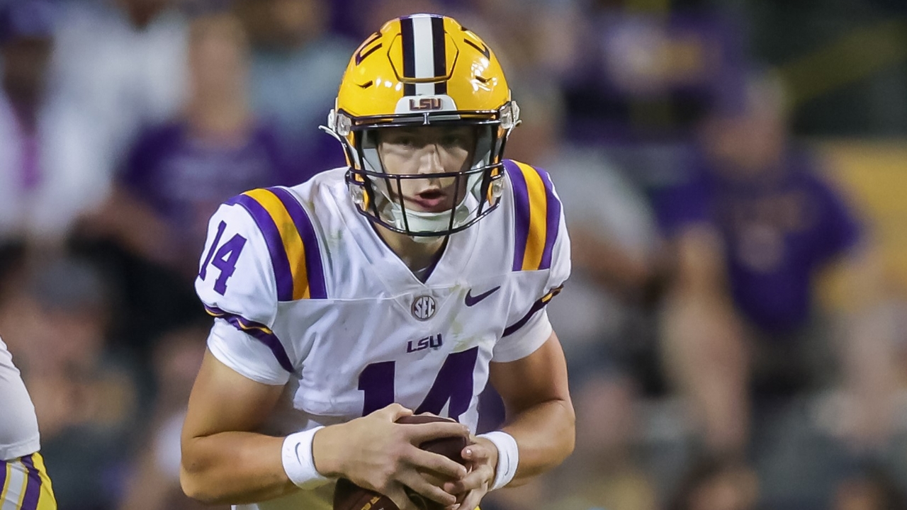 Max Johnson enters transfer portal, LSU Football Fix | TigerBait.com