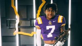 Class of 2024 CB Wallace Foster commits to LSU