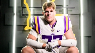 Offensive lineman Joseph "Big Hoss" Cryer commits to LSU