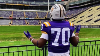 2026 OL Jalan Chapman commits to LSU