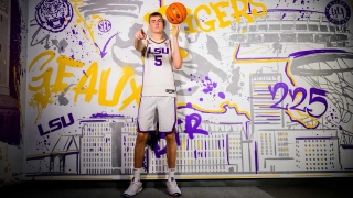 Four-star power forward Matt Gilhool commits to LSU