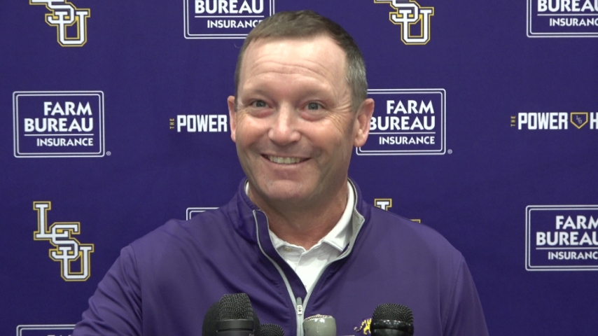 WATCH: LSU Jay Johnson talks opening weekend with Milwaukee