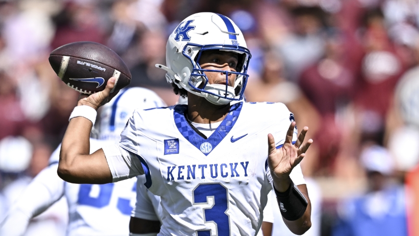 LSU vs. Kentucky: Dangerous Offense, Vulnerable Defense and Plenty of Familiar Faces