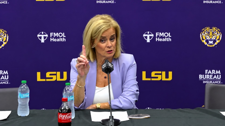 WATCH: Kim Mulkey reacts to LSU's 119-54 exhibition rout of Loyola